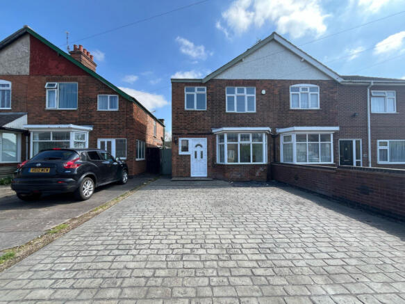 3 Bedroom Semi-detached House on Humberstone Lane