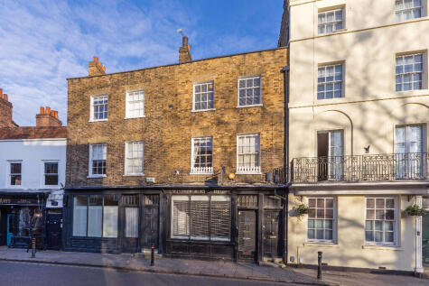 High Street, Eton, SL4