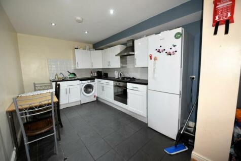 St Annes Road - 1 bedroom house share