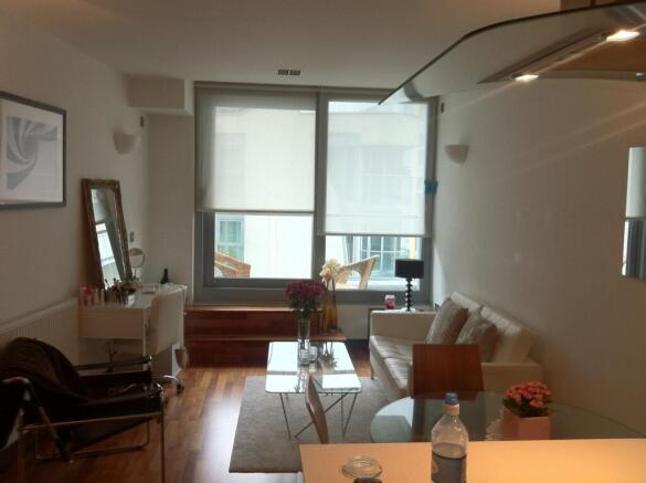 Photo 3