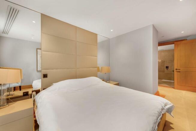 Dexters_Westminster_Sales_Flat_63_Abell_House_31_J