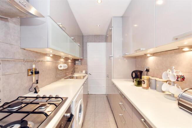 72 15 Portman Square (8).JPG