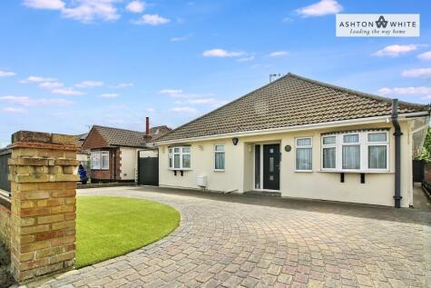 Fanton Chase, Wickford