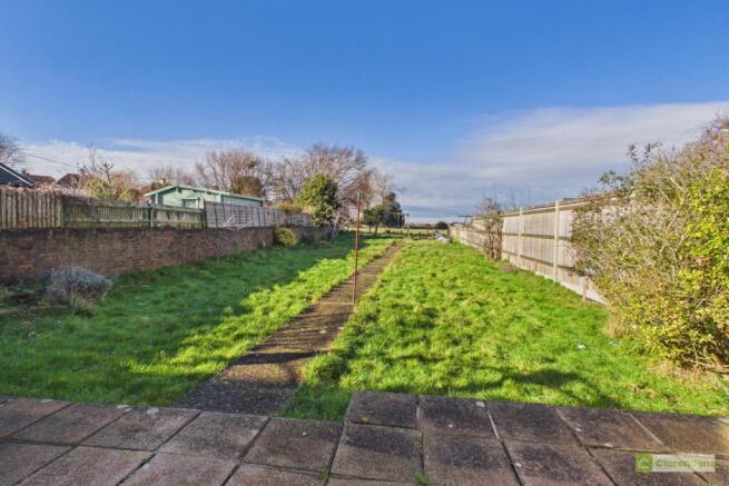 CAM02528G0-PR0433-STILL005