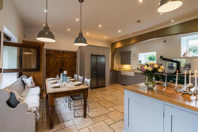 Dining Kitchen