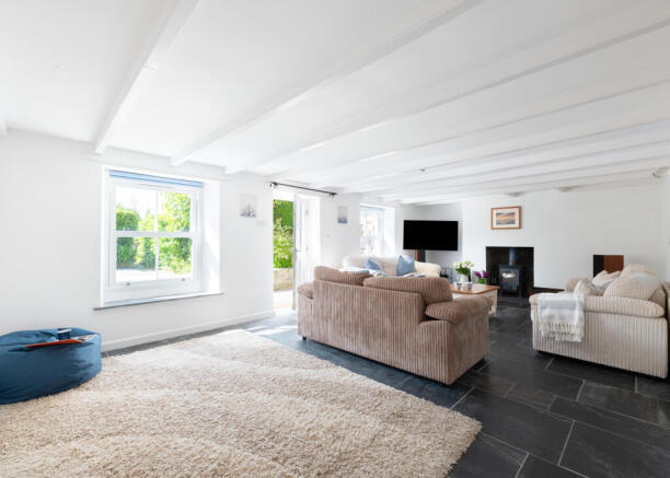 6846b5a19272f_Marine Cottage-29