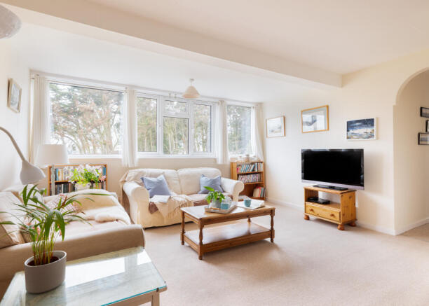 67e52cd54105f_St Moritz Court 5-21