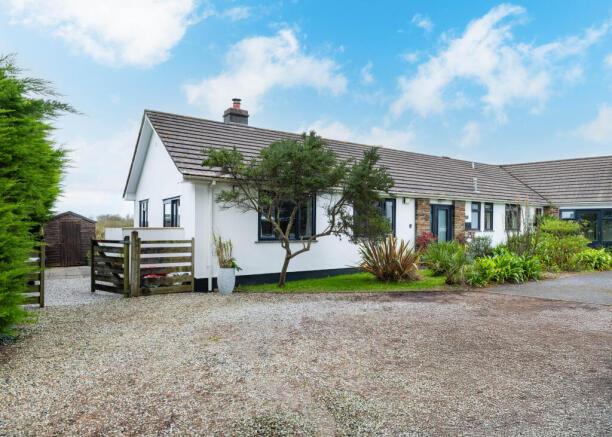 1 Trelawney Court