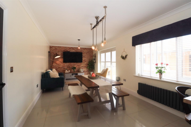 Kitchen / Dining / Family Room