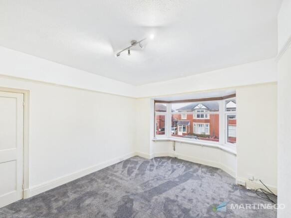 CAM02318G0-PR0549...