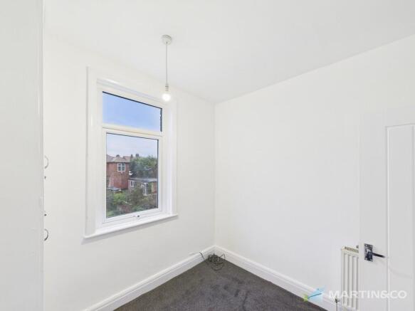 CAM02318G0-PR0566...