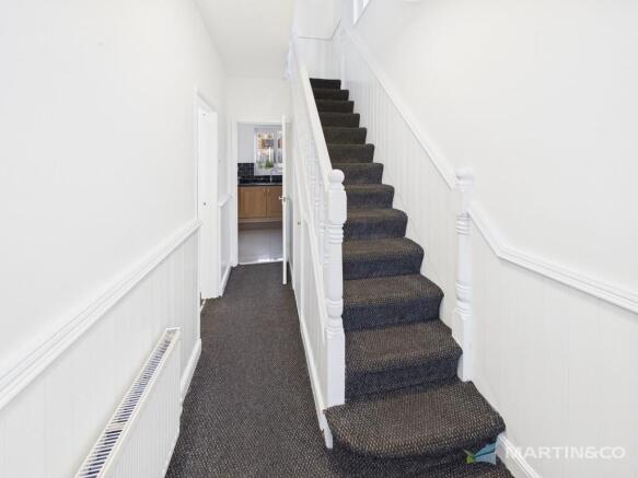 CAM02318G0-PR0572...