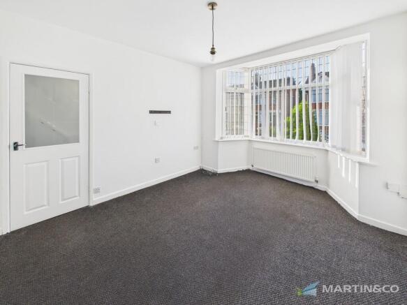 CAM02318G0-PR0572...