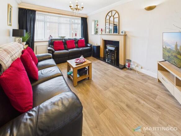 CAM02318G0-PR0578...