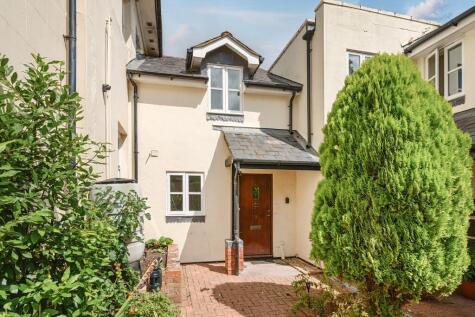 Lodge Drive, Weyhill, SP11 0QJ