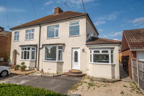 The Crescent, Andover, SP10 3BL