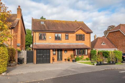 Croft Gardens, Andover