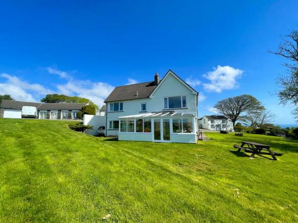 Ballachrink Holiday Cottage & Farmhouse (47).jpg
