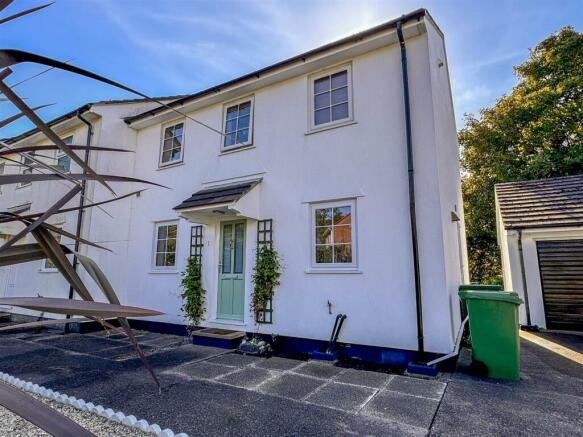 1 Minorca Cottages, Laxey (2).jpg