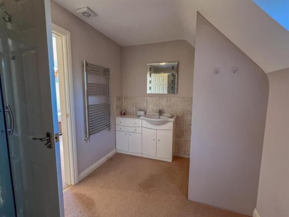 Apt 1 Carrera House-1.jpg