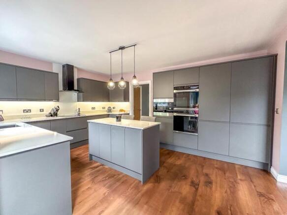 37 Faaie Ny Cabbal, KM (31).jpg