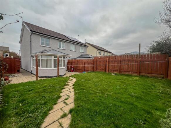 21 Broogh Wyllin -02.jpg