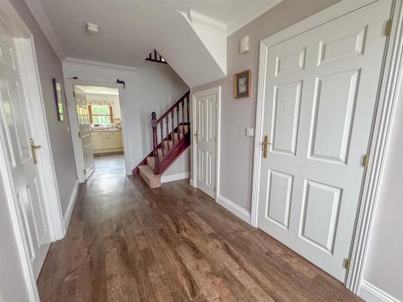 11 Close Cronk (8).jpg