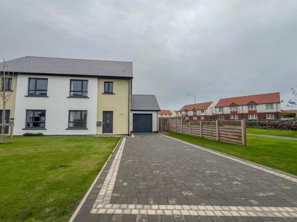 9 Poulsom Avenue-01.jpg