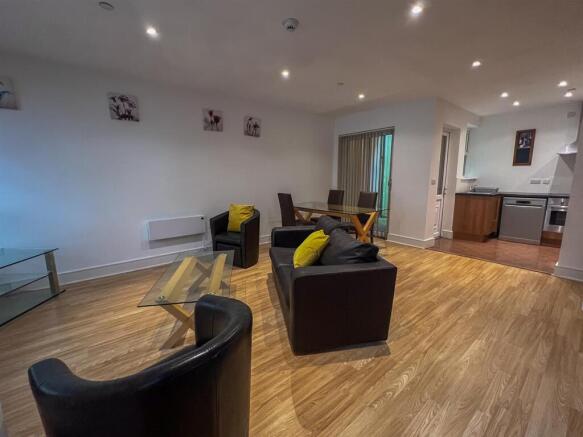 House 13 The Courtyard-09.jpg