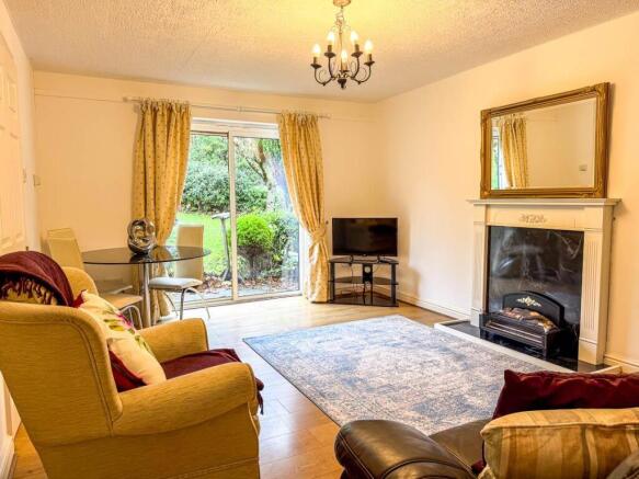 19 Eyreton Park, Crosby (8).jpg