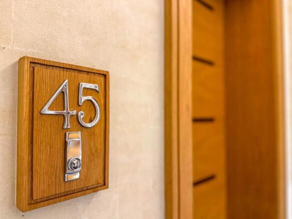 45 Majestic Apartments, Onchan (23).jpg