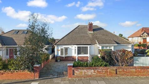 Sandhurst Avenue, Lytham St. Annes, Lancashire, FY8