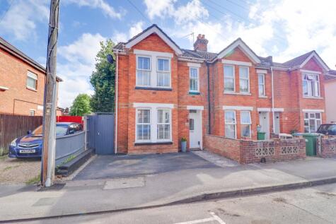 Porchester Road, Woolston