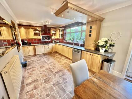 Hazelwood Gardens, Pilgrims Hatch, Brentwood