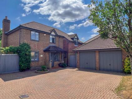 Rivermead, East Molesey, KT8