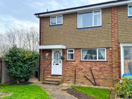 Fleetside, West Molesey, KT8