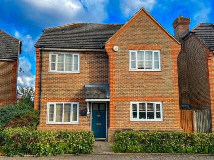 Knights Close, West Molesey, KT8
