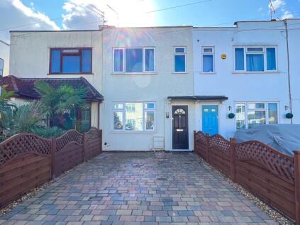 First Avenue, West Molesey, KT8