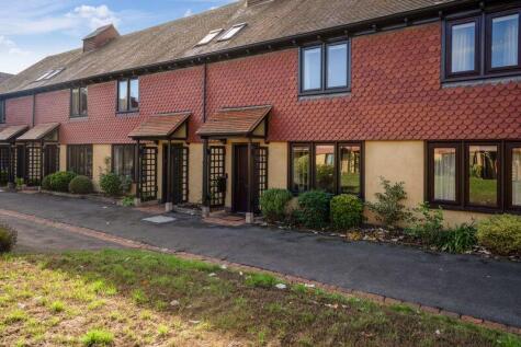 Berrow Court, Upton on Severn