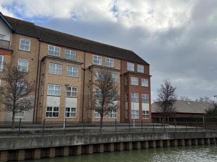 Riverside Drive, Lincoln, LN5