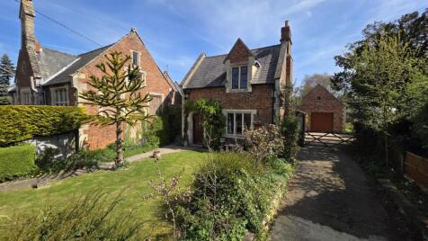 Church Lane, Timberland, LN4