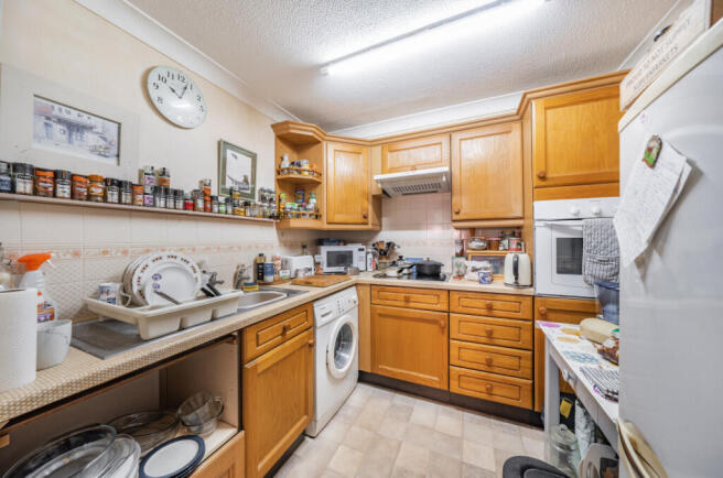 1353213-7-68d128d...