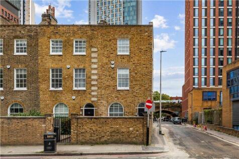 Wandsworth Road, London, SW8