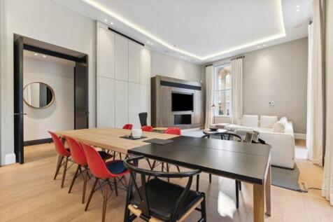 Portland Place, Marylebone, London, W1B