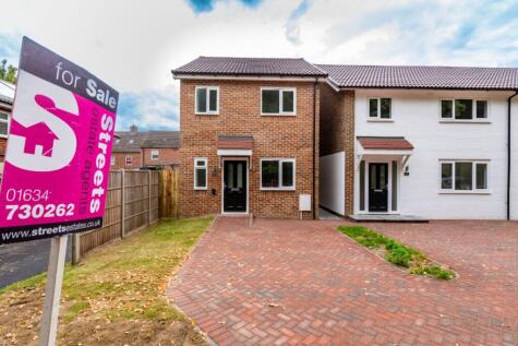 65a Queen Elizabeth Square