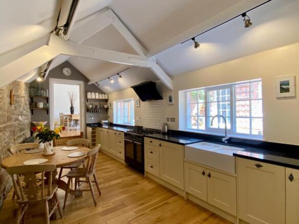 Dining Kitchen