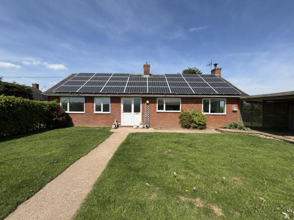 3 Bedroom Bungalow for rent