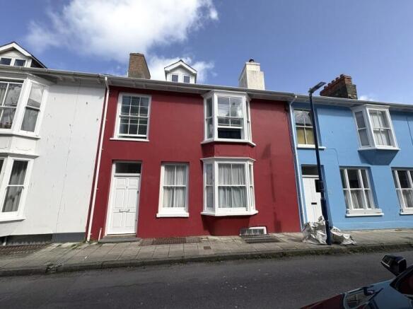 5 Bed Terraced