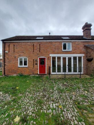 2 bed barn conversion to rent Stretton Road, Much