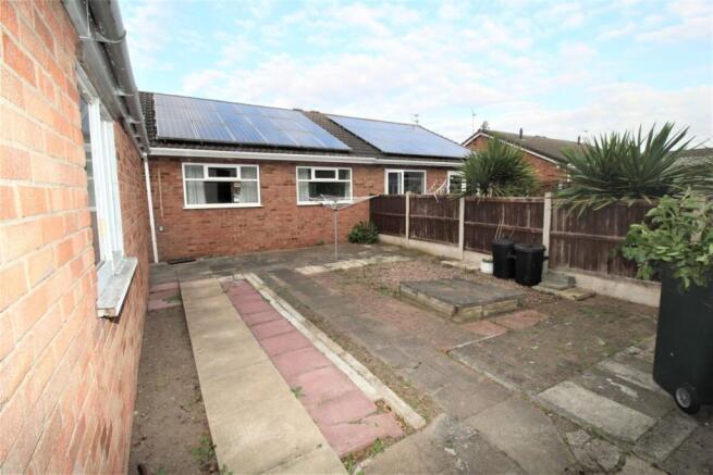 2 Bedroom Semi Detached Bungalow For Sale In Atterby Drive Rossington